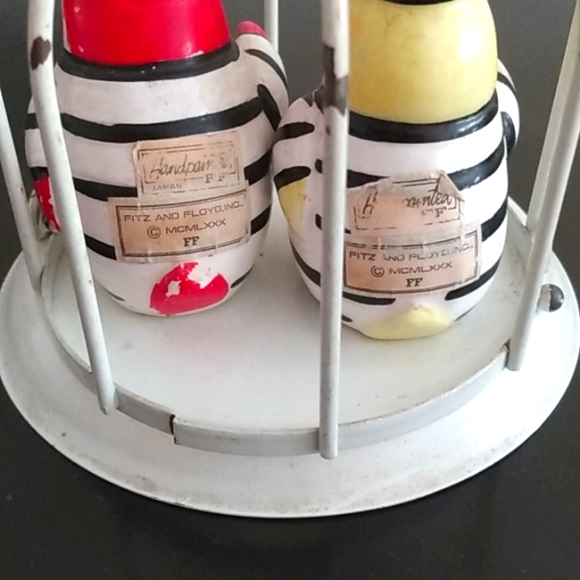 Vintage 1980 Fitz and Floyd Jailbird Salt and Pepper Shakers - Picture 2 of 8